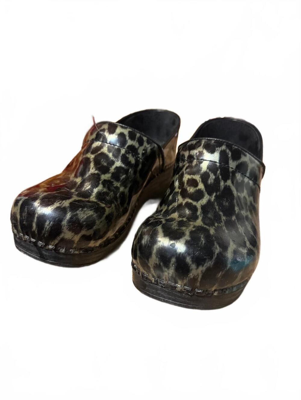 Dansko Professional Clogs EU 40 Womens 9.5-10 Leopard Animal Print Patent Lther
